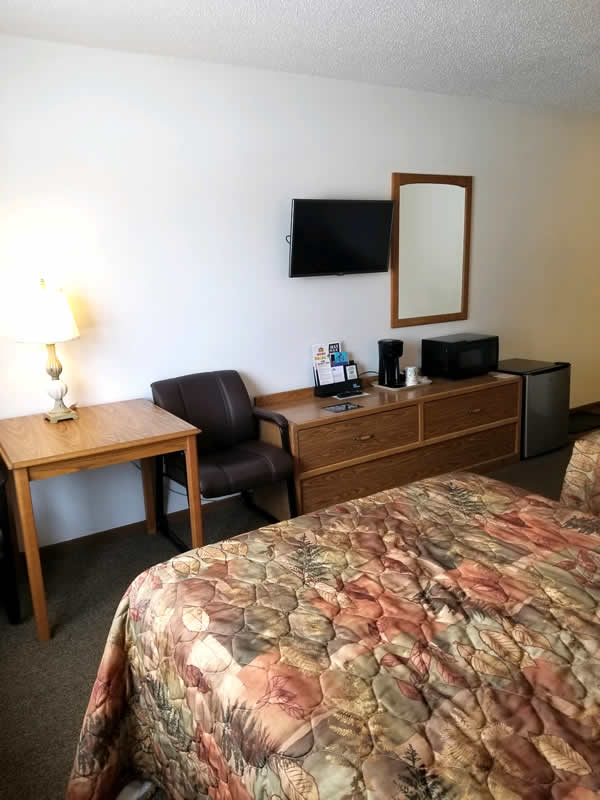 Hotel Room Information The Hometown Inn of Mayville, ND